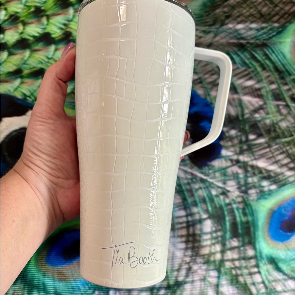 Brumate + Tia Booth Pearl Croc 32oz Toddy